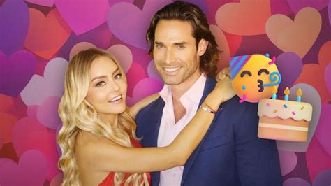 Angelique Boyer y Sebastian Rulli cumplen 10 años。